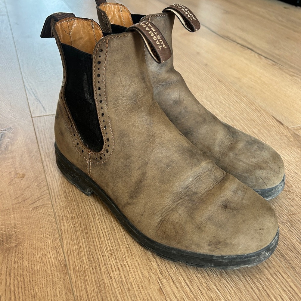 Brown Leather Chelsea Boots